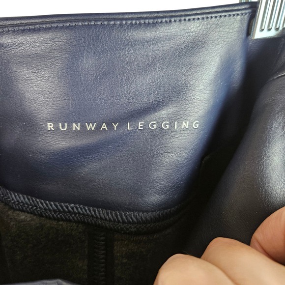 White House Black Market WHBM Runway Leggings Faux Leather Blue Size 6‎ - Picture 5 of 13